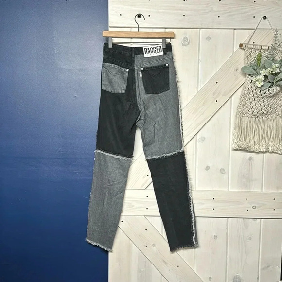 The Ragged Priest Black Denim Raw Hem Straight Leg Jeans Size 26 - Picture 10 of 13